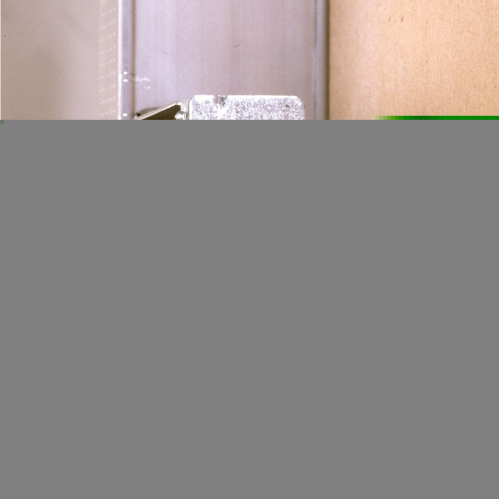 BOX-LOC® Metal Stud Clip, Spring Steel Bracket