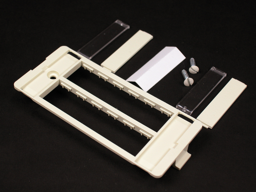 5500 Ortronics Faceplate Fitting