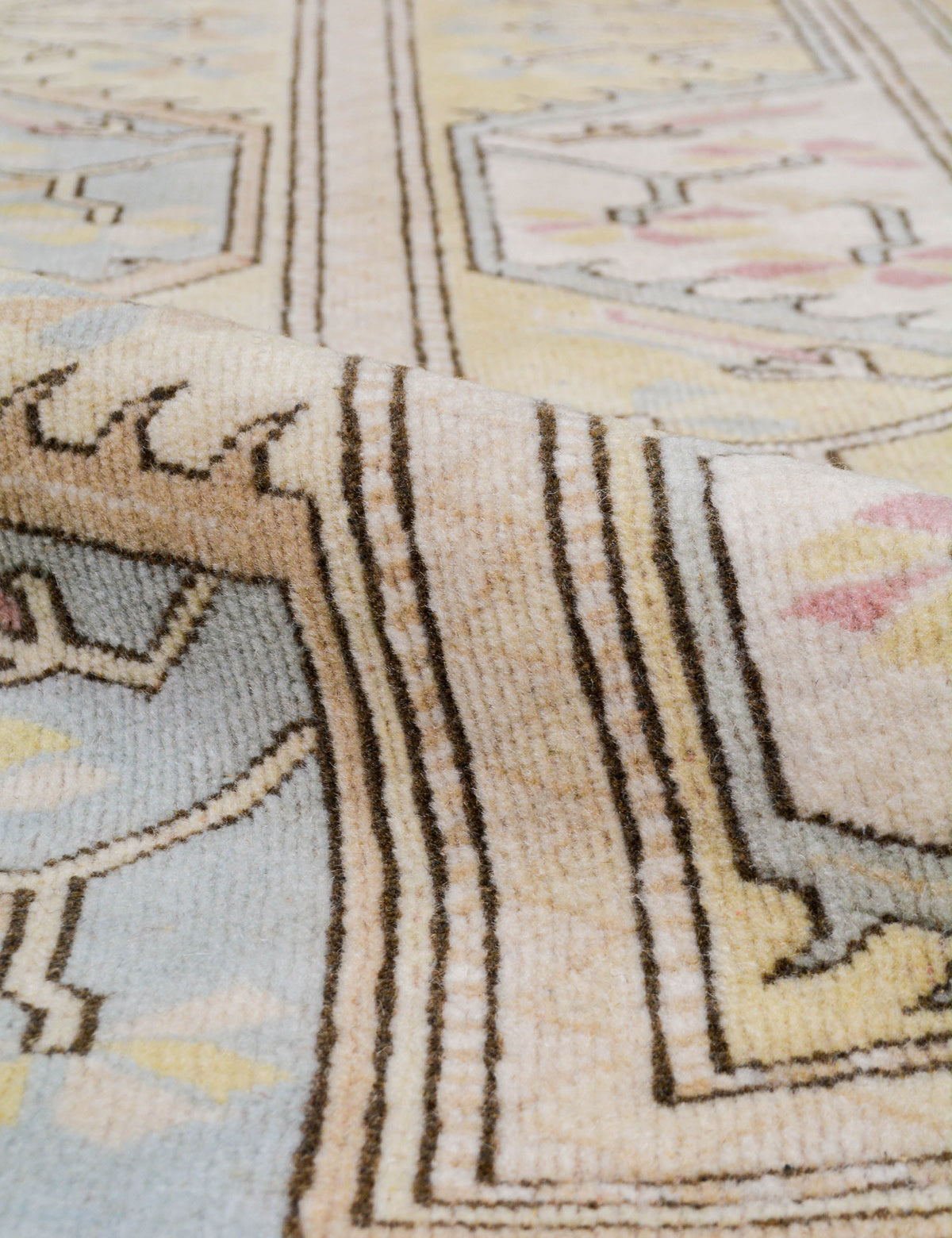Vintage Turkish Hand-Knotted Wool Rug No. 492, 6' 7" x 9' 1"