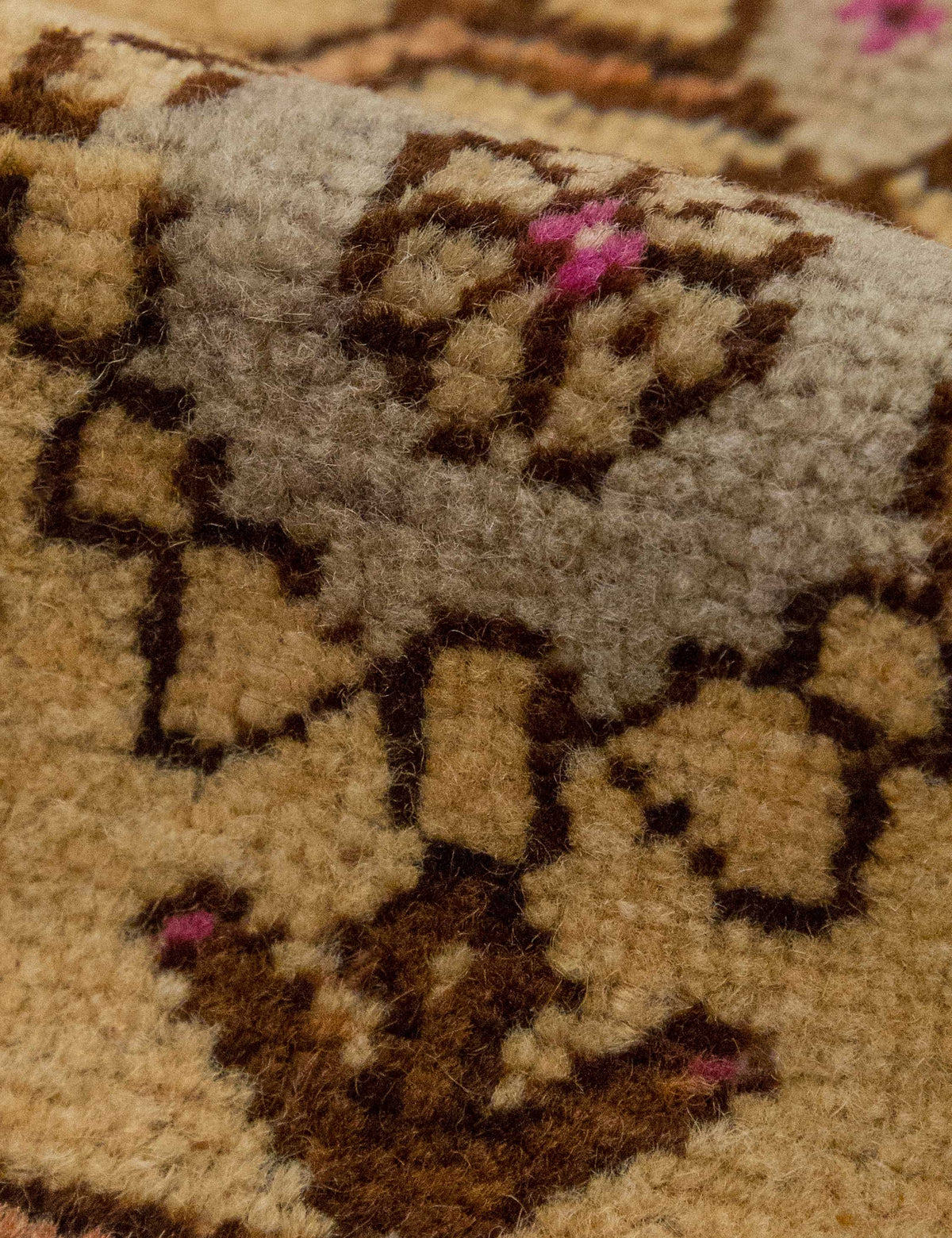 Vintage Turkish Hand-Knotted Wool Mini Rug No. 325, 1'5" x 2'6"