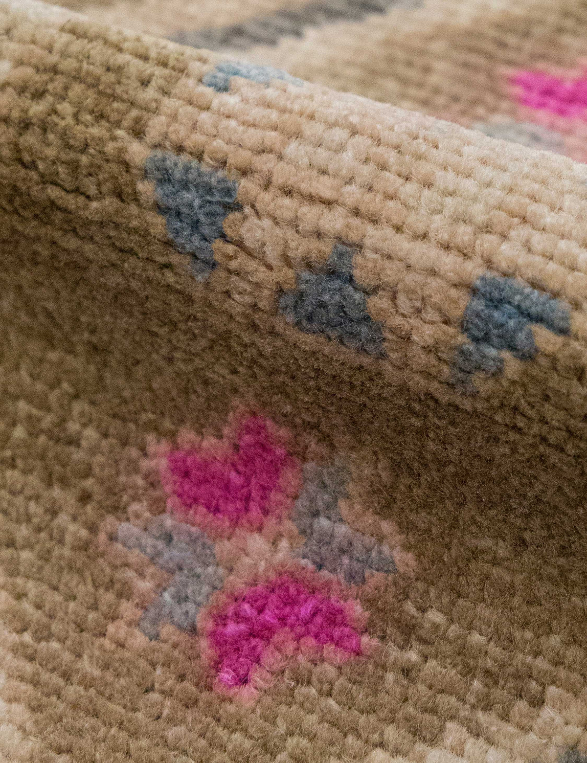 Vintage Turkish Hand-Knotted Wool Mini Rug No. 332, 1'4" x 3'6"