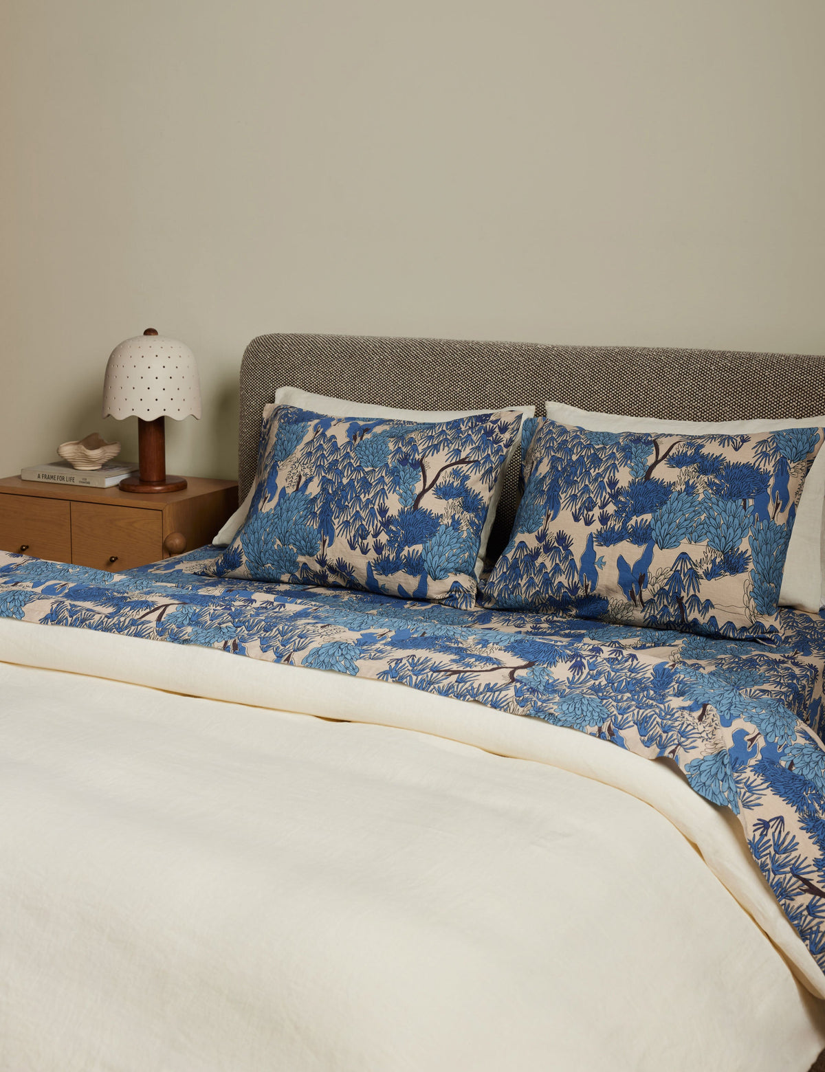 Garden Walk Linen Cotton Sheet Set by Sarah Sherman Samuel