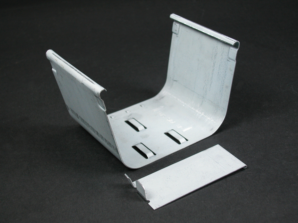 6000 Divider Clip Fitting