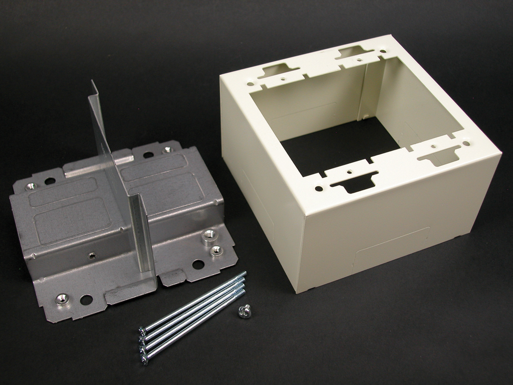 2400D Divided Device Box Fitting