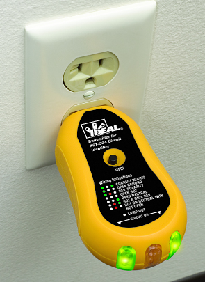 Automatic Circuit Identifier w/Digital Receiver & GFCI Receptacle