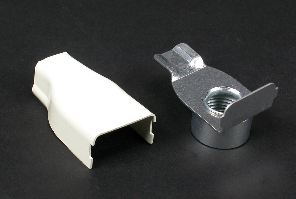 500/700 Elbow Box Connector Fitting