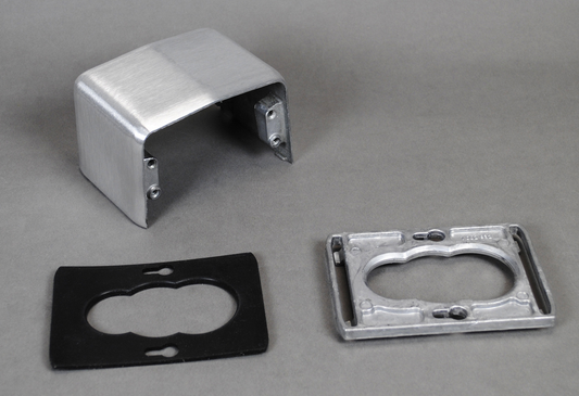 525 Series Service Fitting Housing