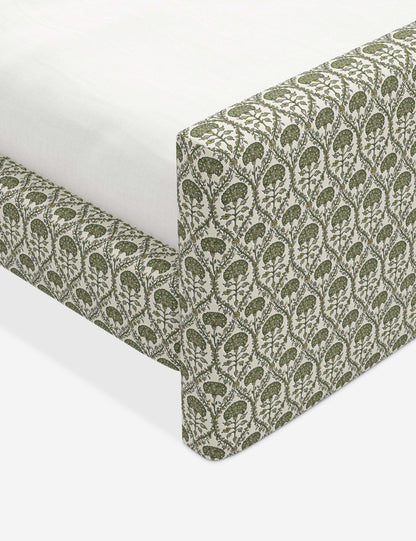 Halloway Platform Bed