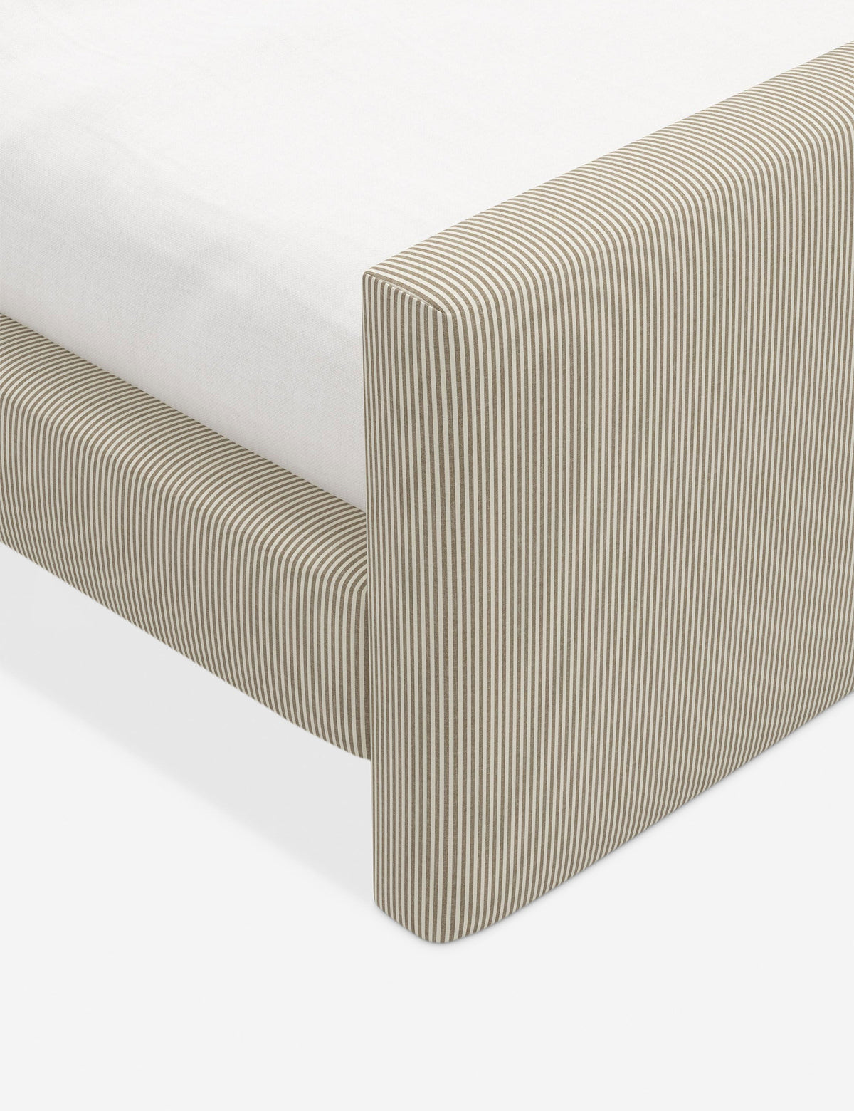 Halloway Platform Bed