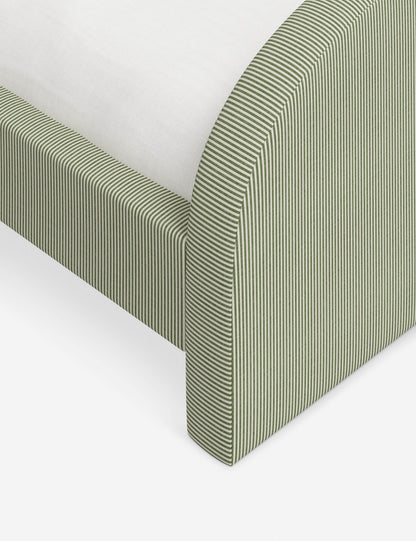 Bescond Platform Bed