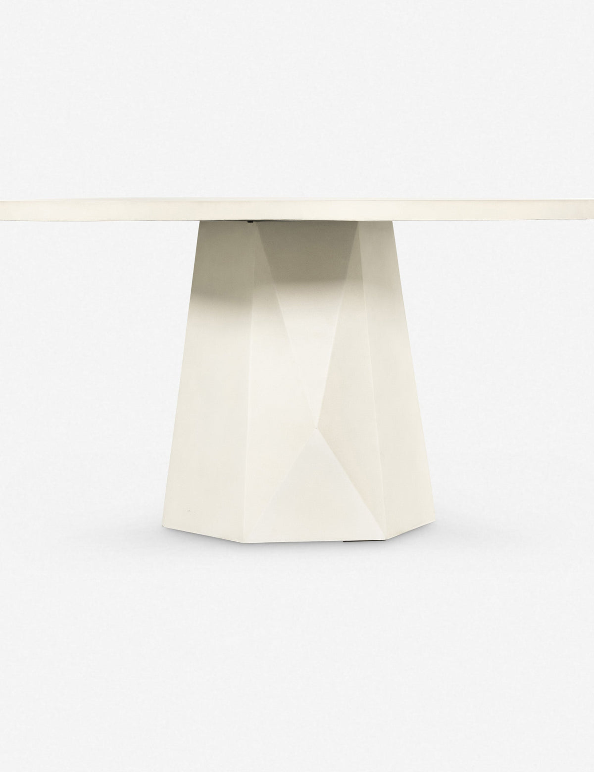 Schuller Indoor / Outdoor Round Dining Table