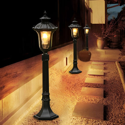 Vintage Classic Black LED Outdoor Lawn Post Light with Water Glass Lens