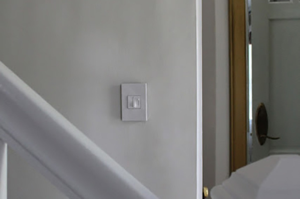 adorne® Gloss White 1-Gang Screwless Wall Plate with Microban®