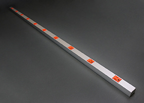 AL20IG606 Aluminum Plugmold® Multioutlet Strip