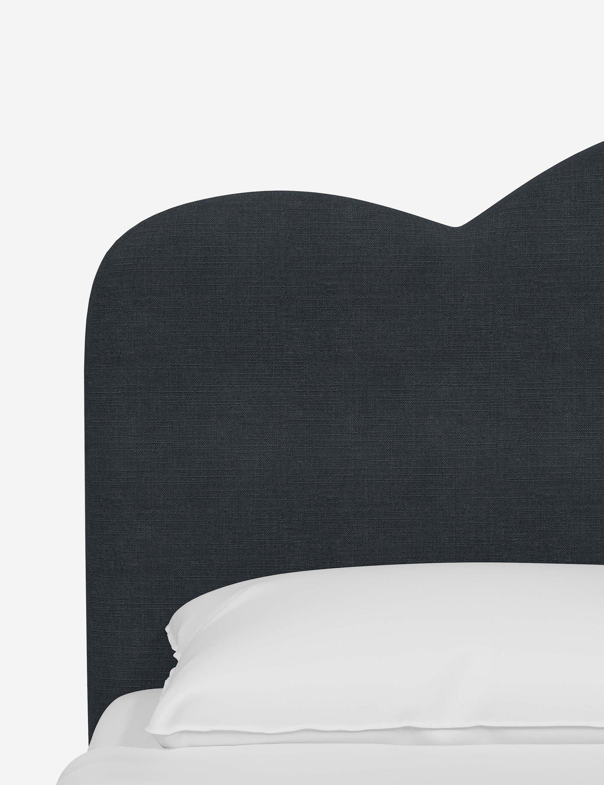Mino Platform Bed