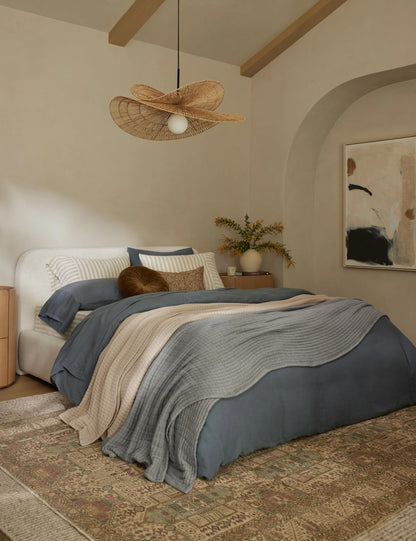 Nabiha Platform Bed