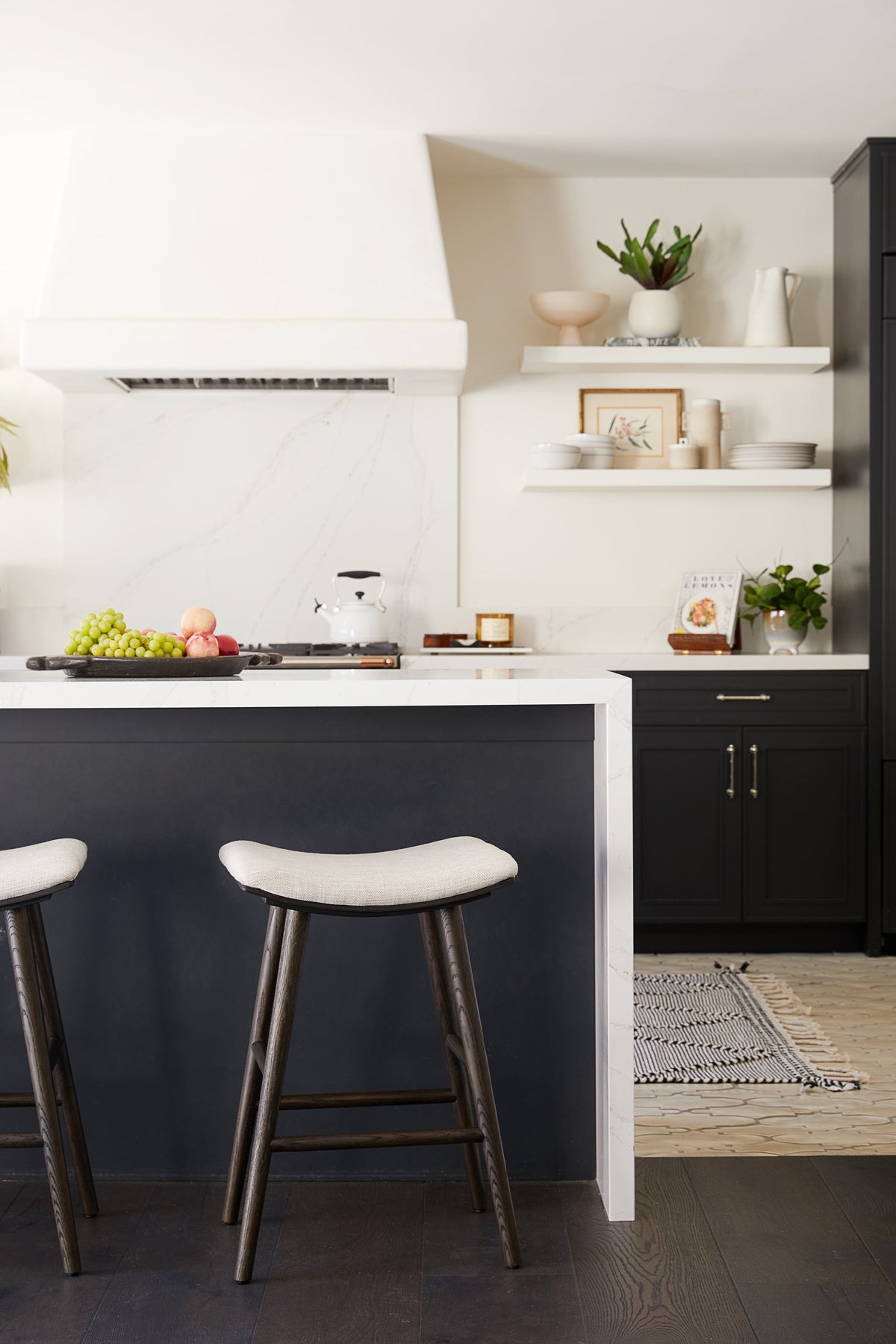 Svetta Counter Stool