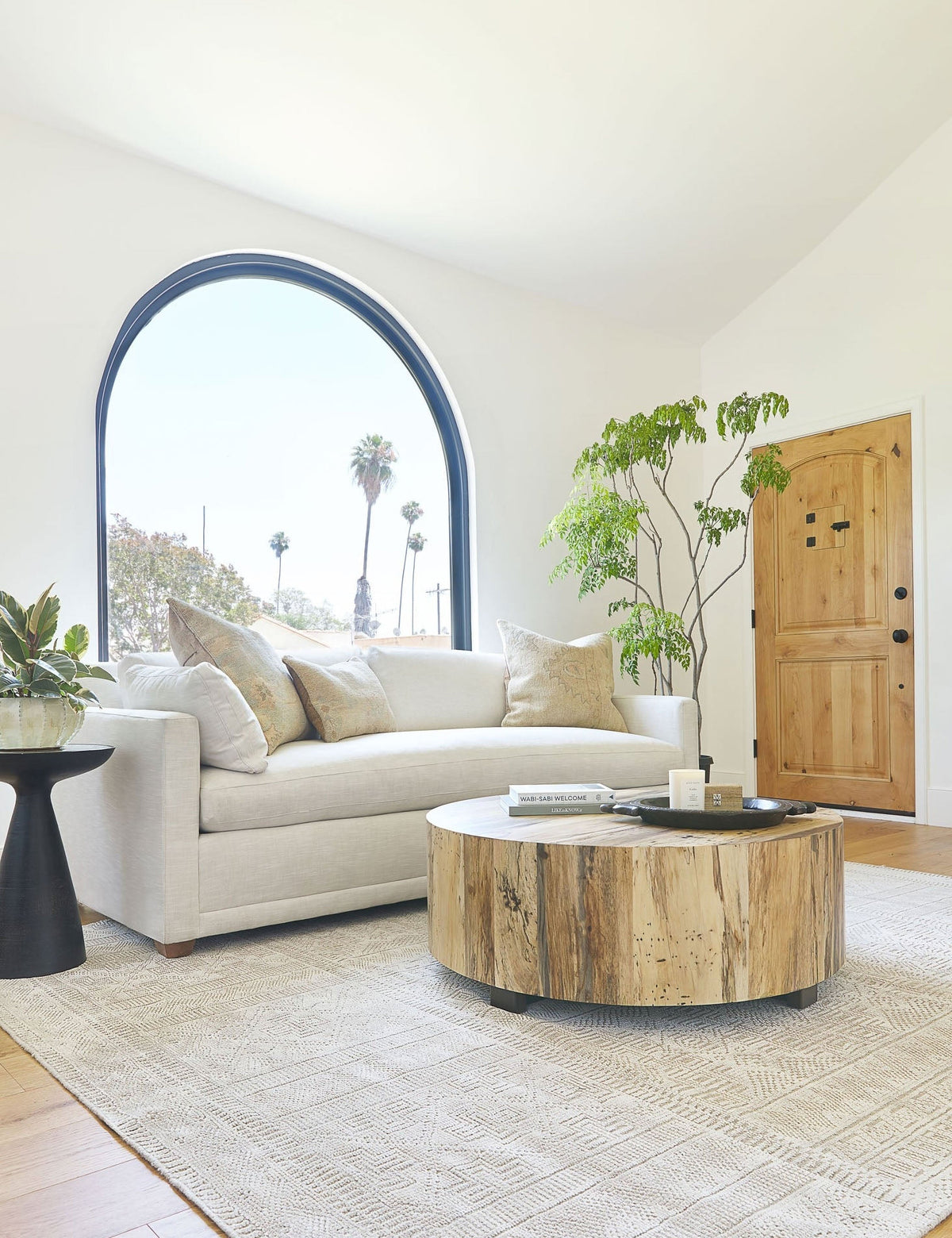 Boni Round Coffee Table