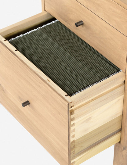 Maeve Desk