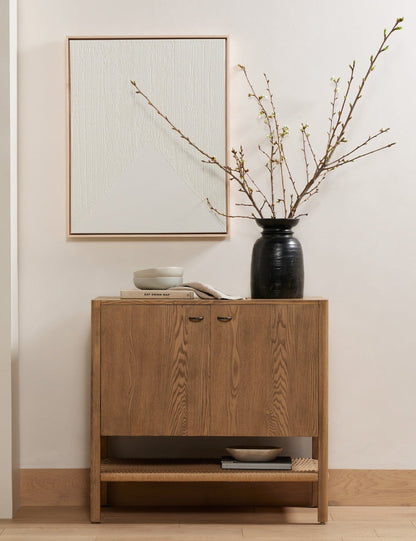 Laird Cabinet
