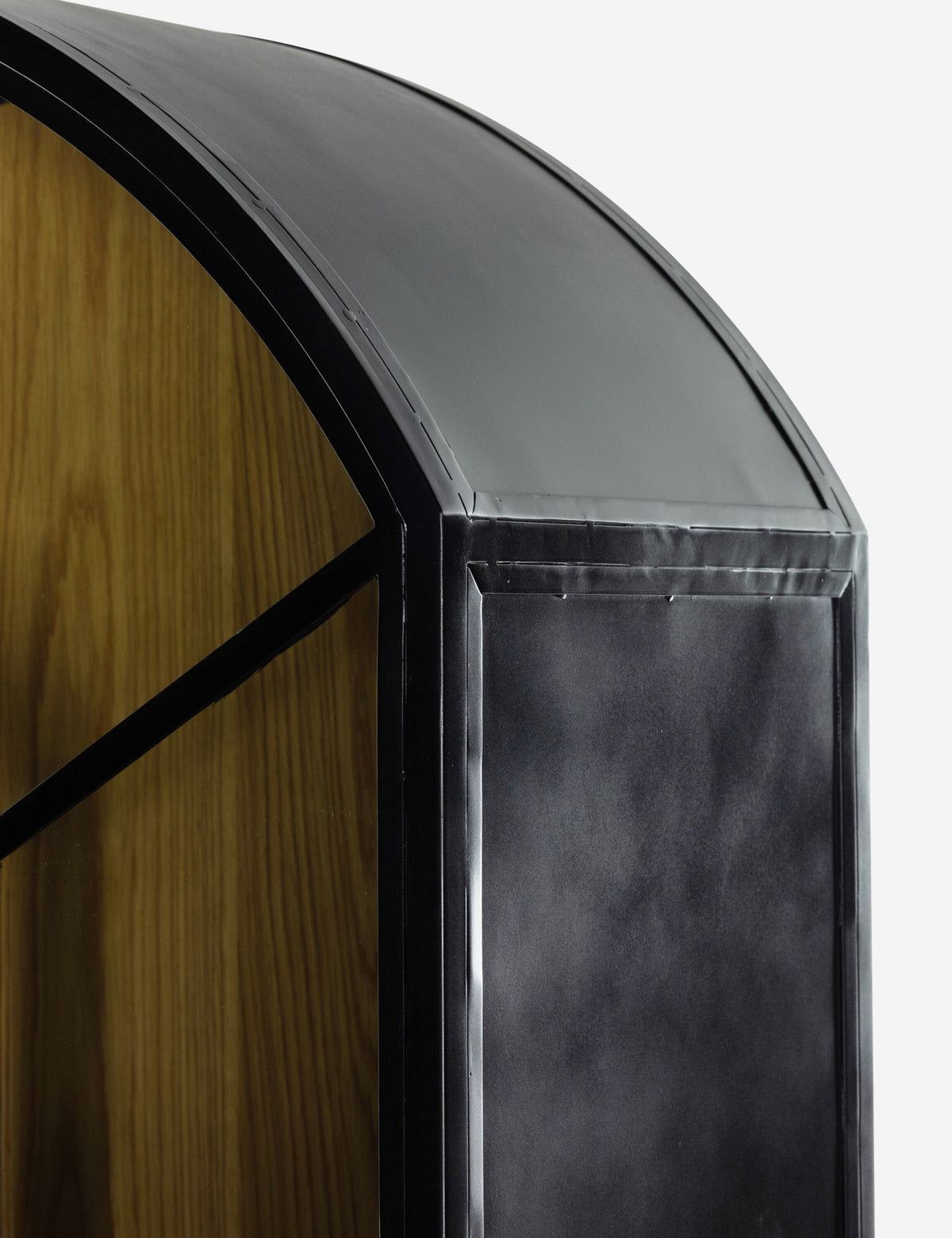Cressida Curio Cabinet