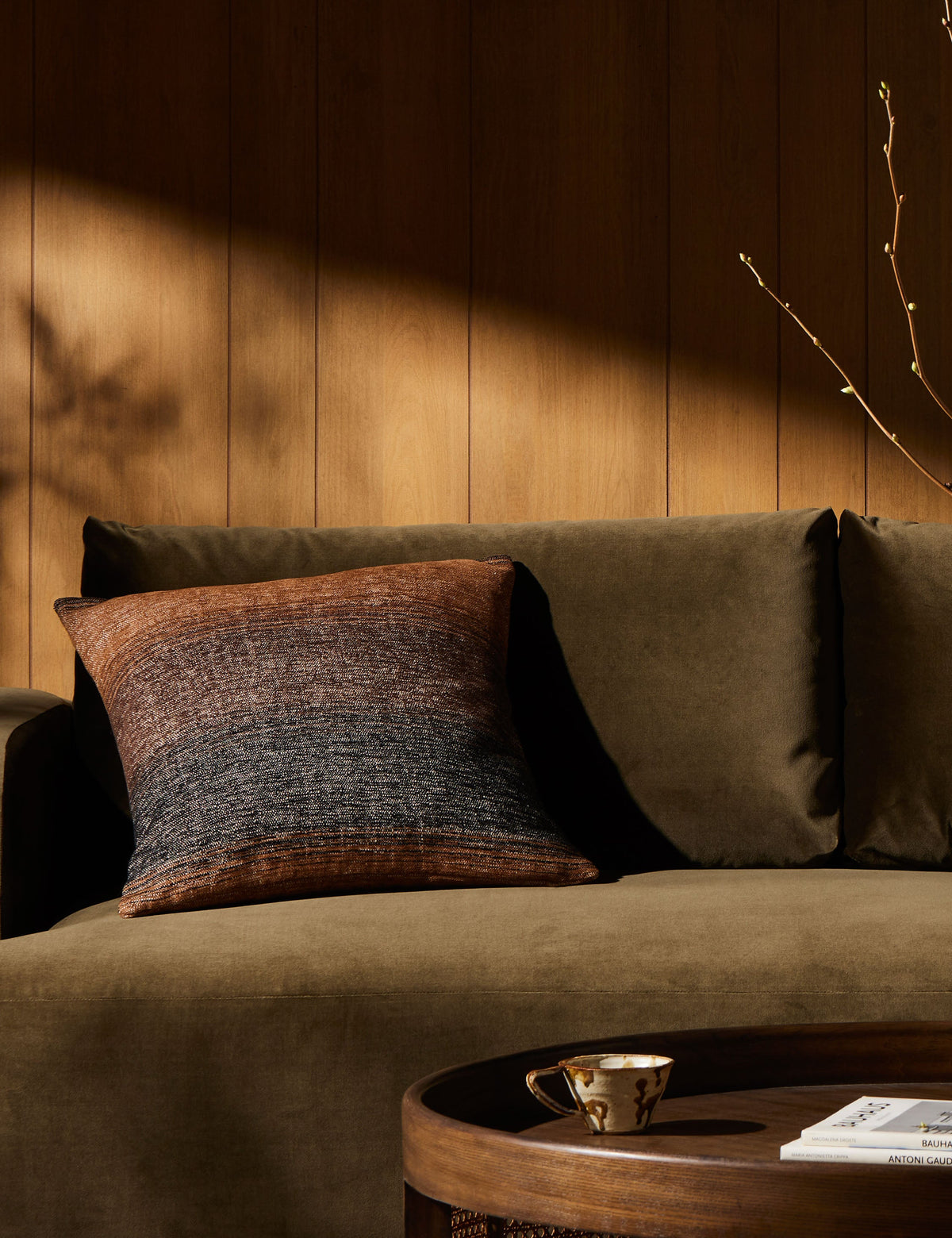 Montague Pillow