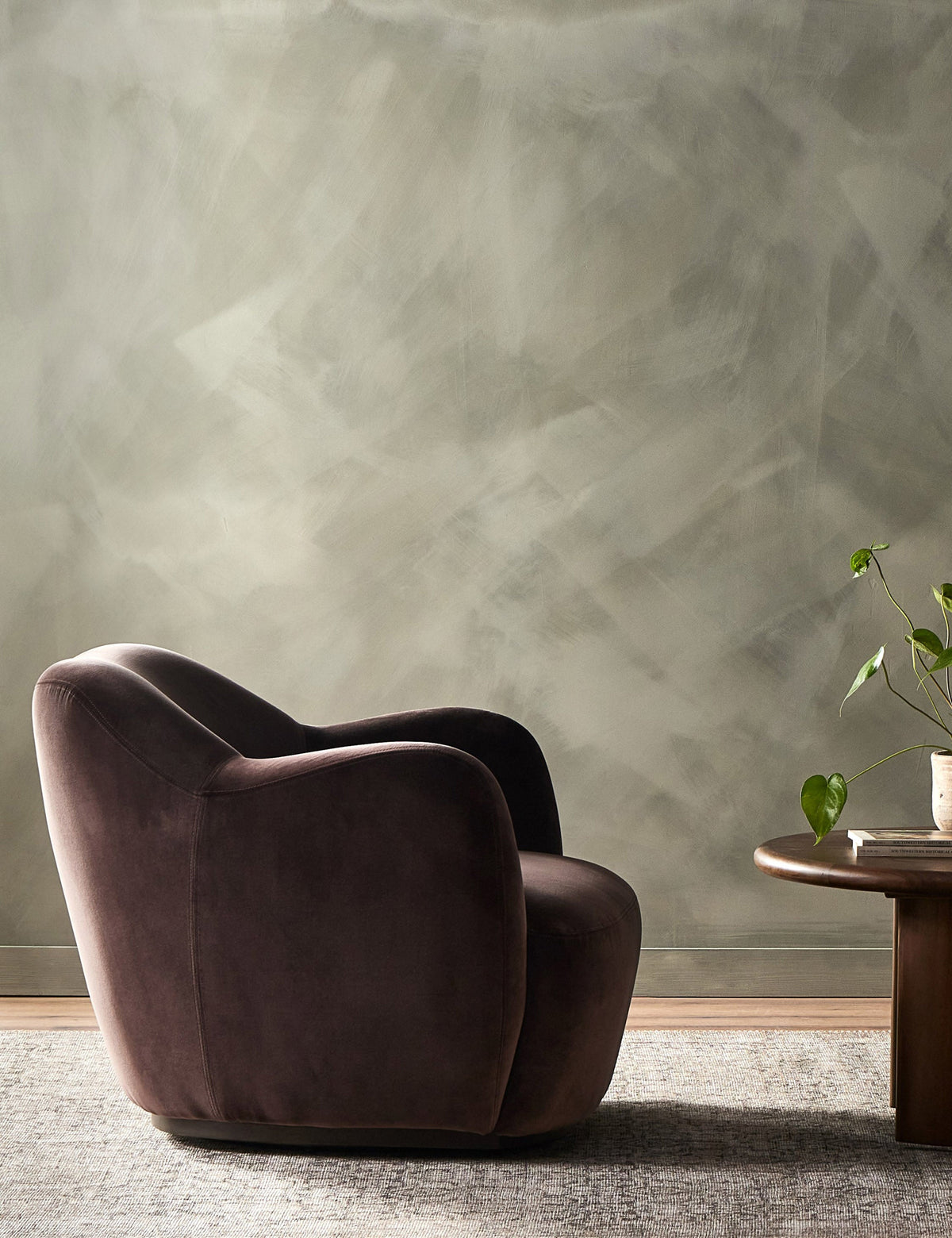 Selkie Swivel Chair