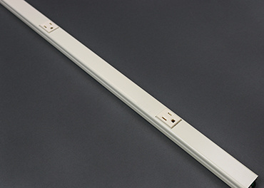 20GB612 Steel Plugmold® Multioutlet System