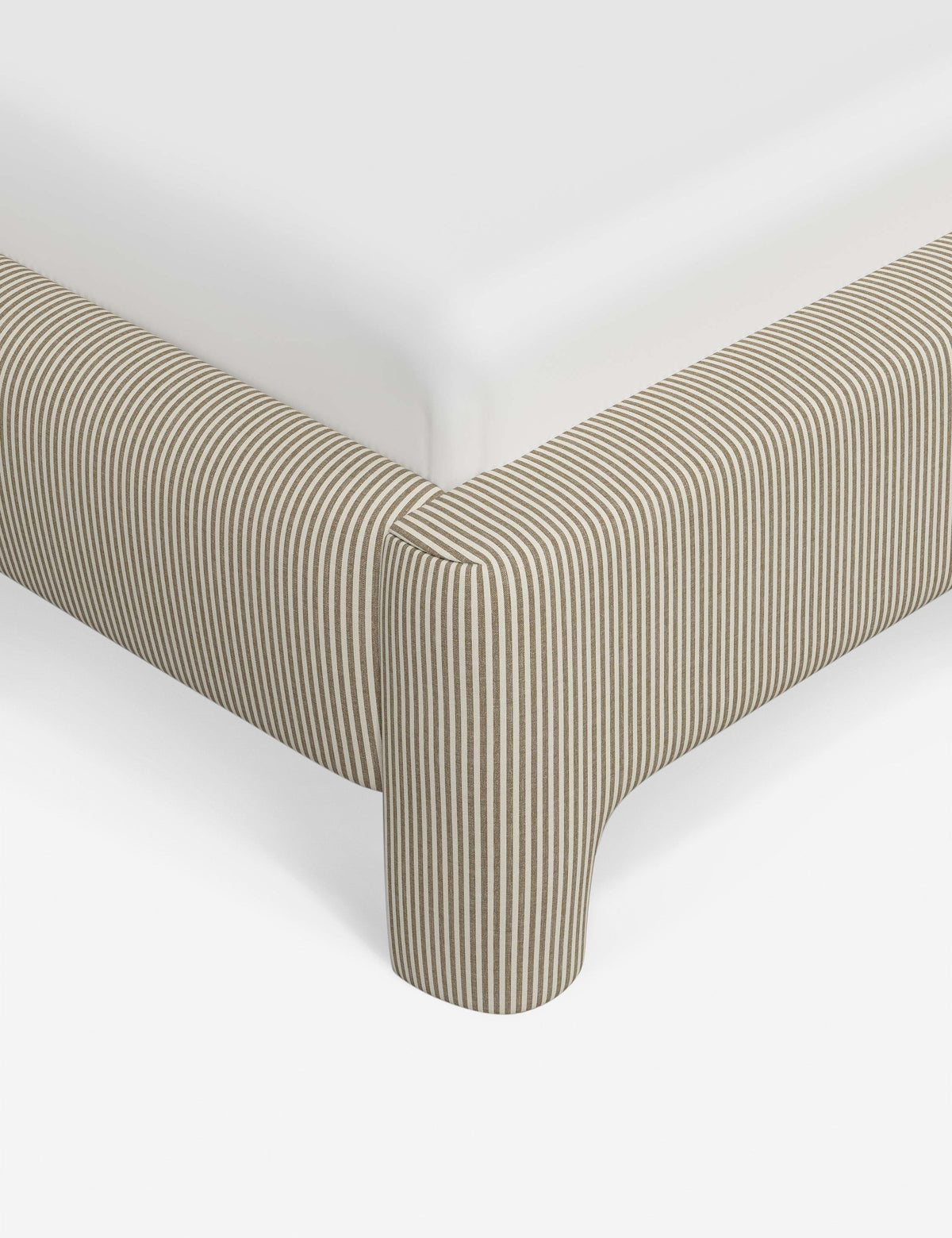 Kaisley Platform Bed