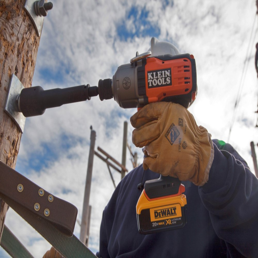 7/16-Inch Impact Wrench, Tool Only