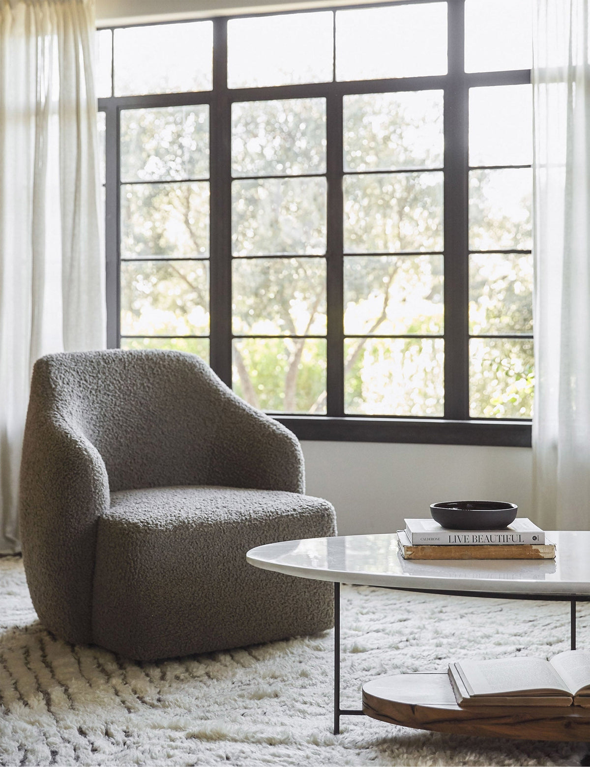 Tobi Swivel Chair