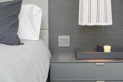 adorne® Satin Nickel 1-Gang Screwless Wall Plate