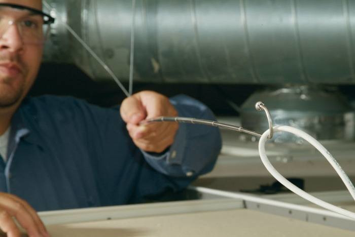 3' Wire Reacher