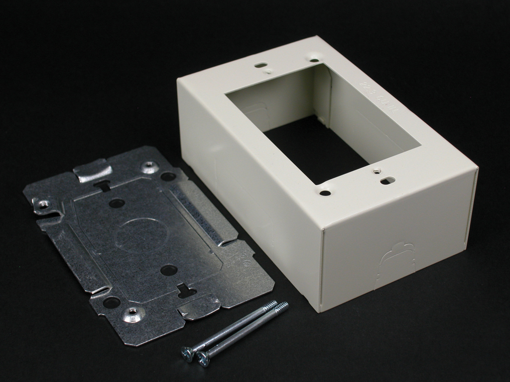 2400 Device Box Fitting