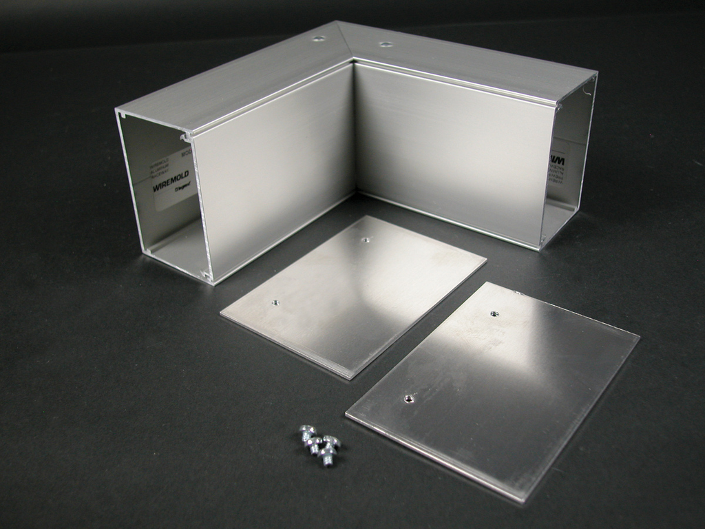 AL3300 Internal Elbow Fitting