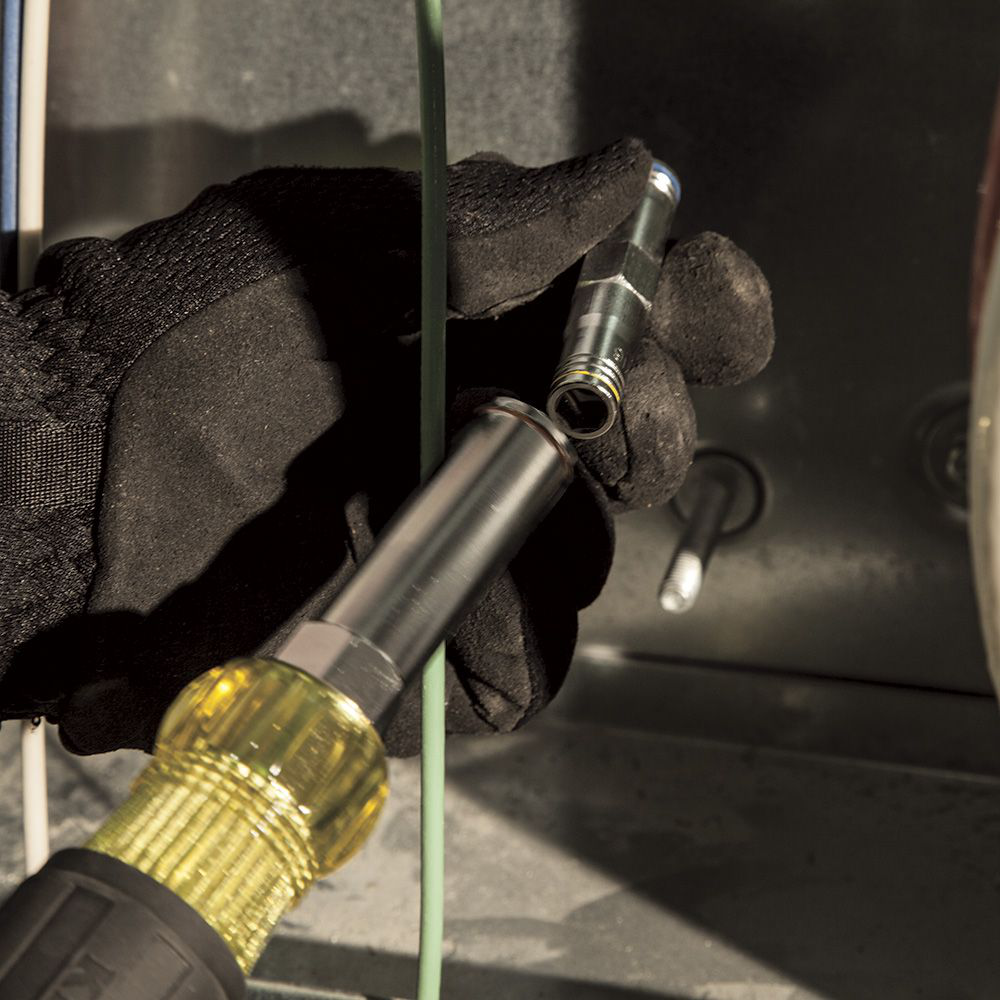 5-in-1 Multi-Bit Screwdriver / Nut Driver, Heavy Duty