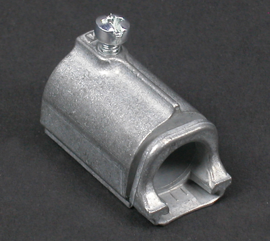 500/700 EMT Connector Fitting