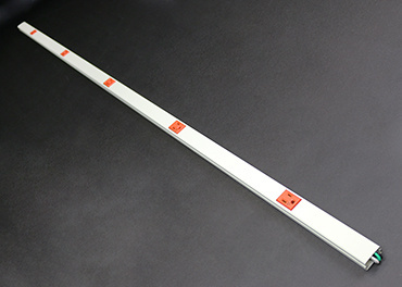 20IG512 Steel Plugmold® Multioutlet System