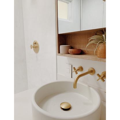 adorne® Gloss White 1-Gang+ Screwless Wall Plate with Microban®