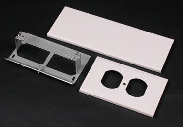 30TP Series Duplex Receptacle Cover