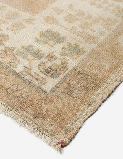 Vintage Turkish Hand-Knotted Wool Rug No. 371, 5'1" x 7'5"