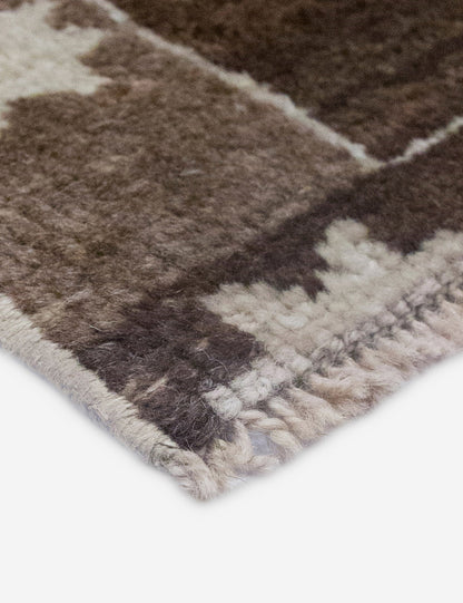 Vintage Turkish Hand-Knotted Wool Rug No. 589, 3'8" x 7'2"