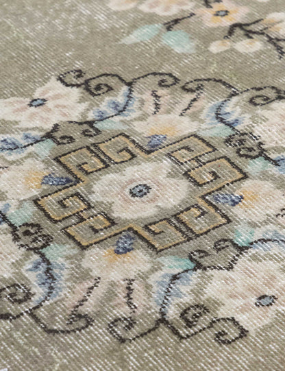 Vintage Turkish Hand-Knotted Wool Rug No. 598, 4'2" x 7'3"