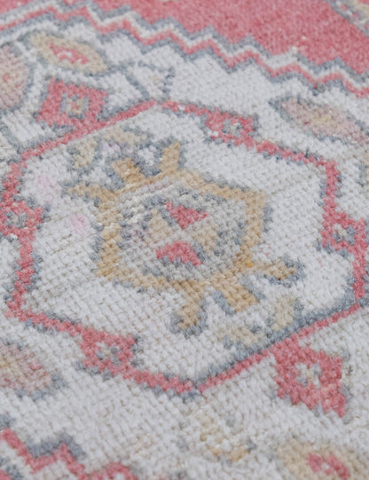 Vintage Turkish Hand-Knotted Wool Mini Rug No. 308, 1'7" x 3'2"