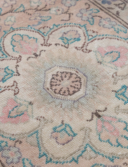 Vintage Turkish Hand-Knotted Wool Mini Rug No. 318, 1'9" x 3'1"
