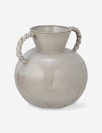 Vina Vase