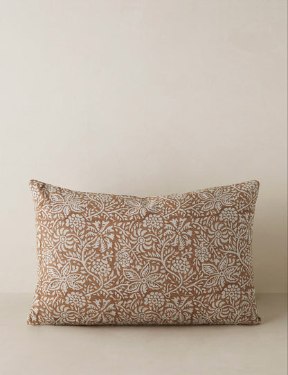 Clea Linen Pillow