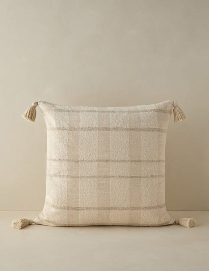 Alira Pillow