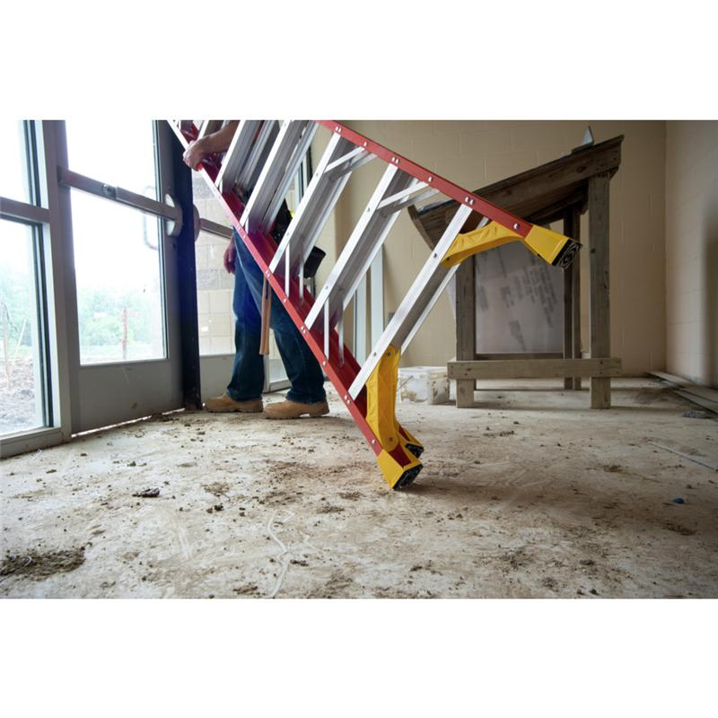 6204 4 ft Type IA Fiberglass Step Ladder