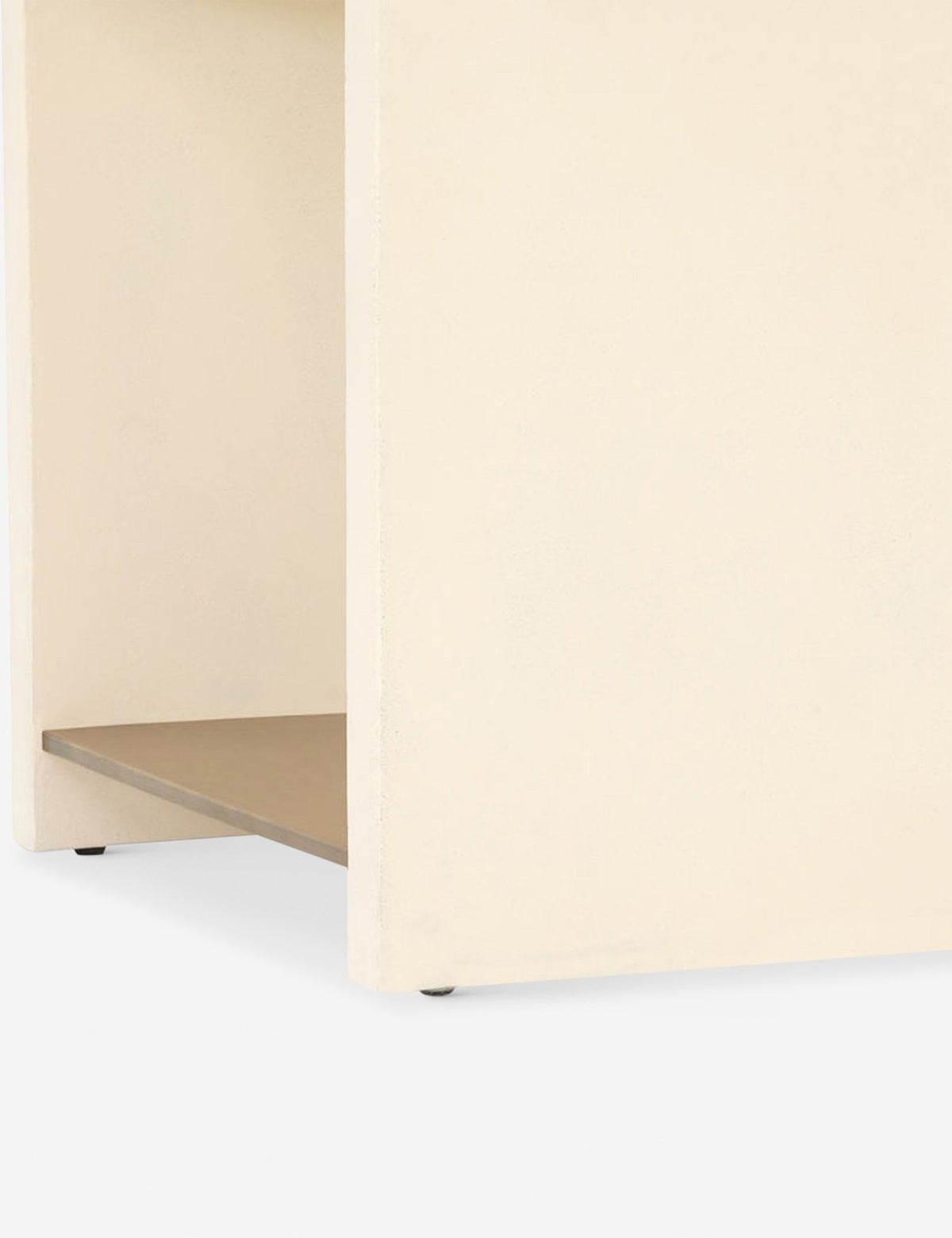 Aprilette Side Table